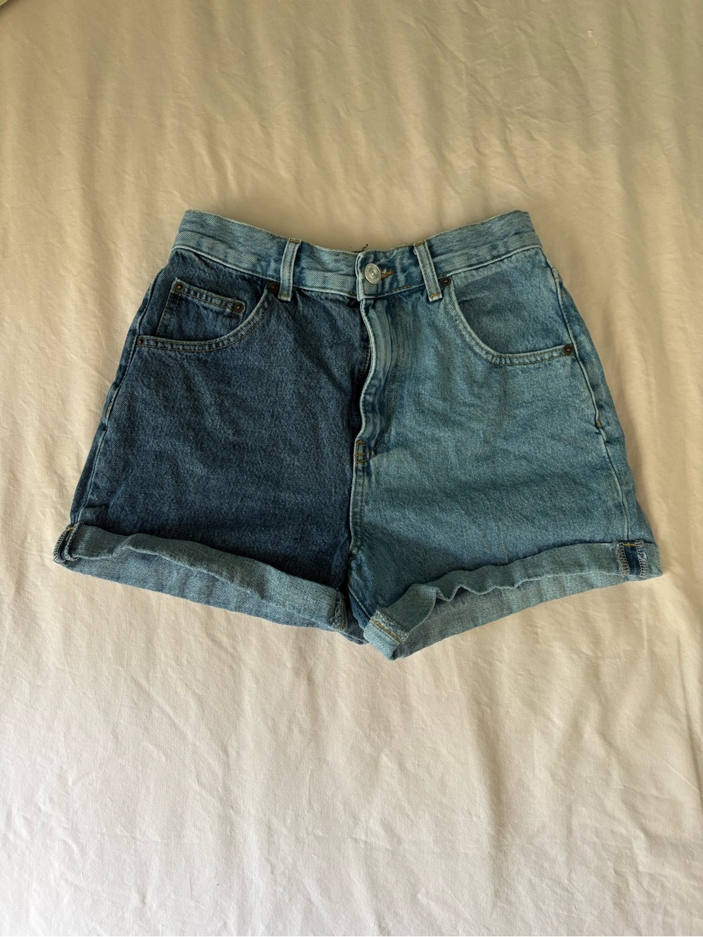 BDG High-Waist Two-Tone Denim Shorts - Blue